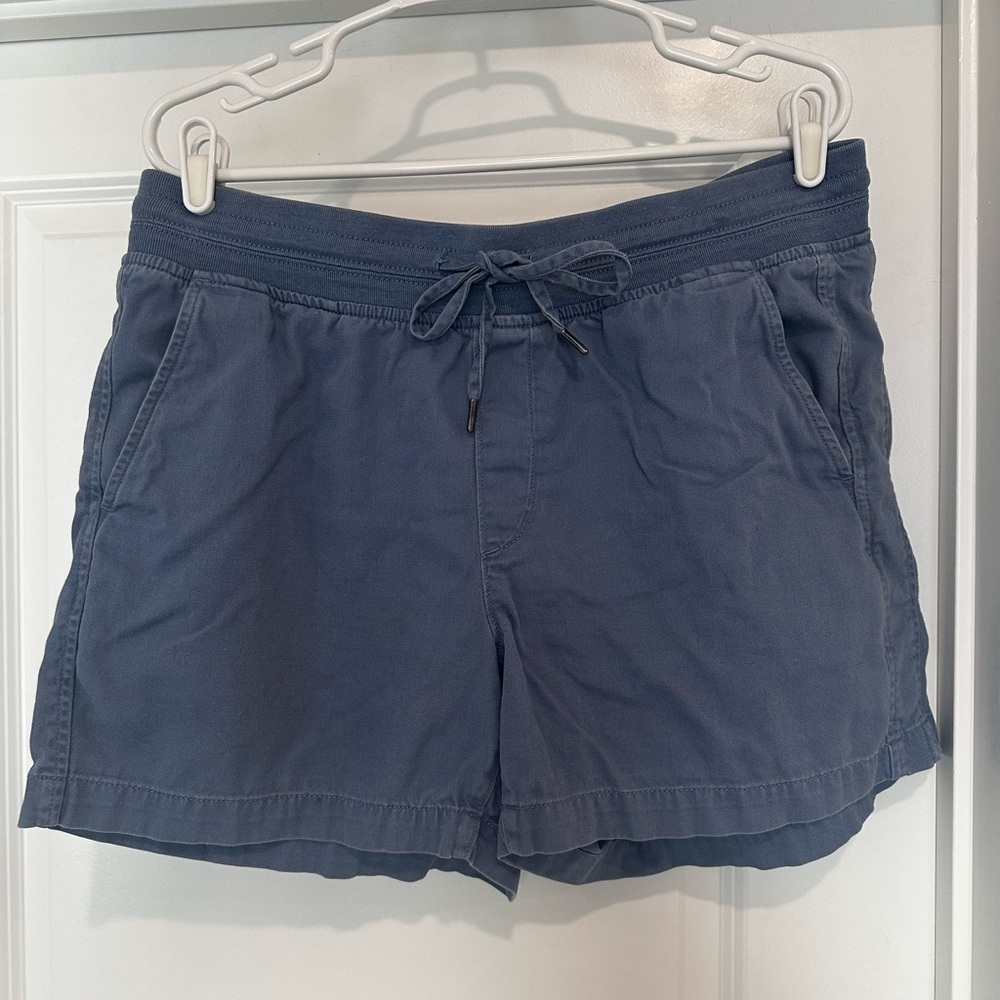 Orvis Women's Tech Active Shorts | Blue | Large | Hiking Fishing Travel GUC - Picture 2 of 5